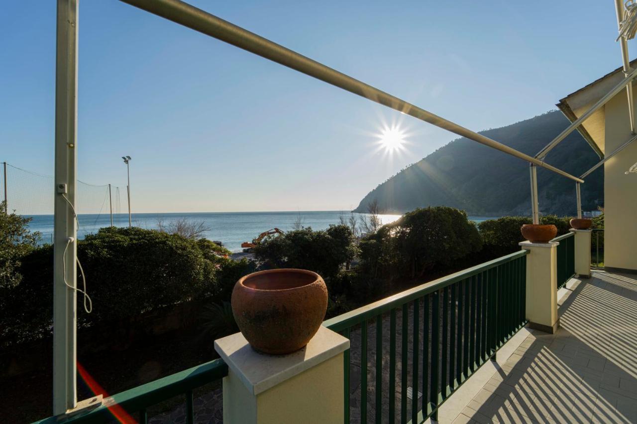 111 - Casa La Secca Vista Mare, 100Metri Dalla Spiaggia E Mare Moneglia Exterior photo